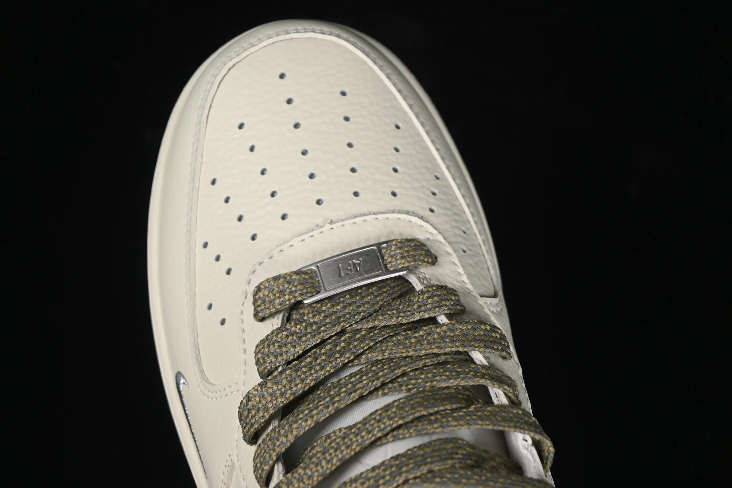 All categories Nk Air Force 1 Air Force series Nk Air Force 1 Mid Air Force mid-top Nk Air Force 1'07 Mid rice army green two-color bottom Starry Air Force One mid-top casual sneakers XL0236-231